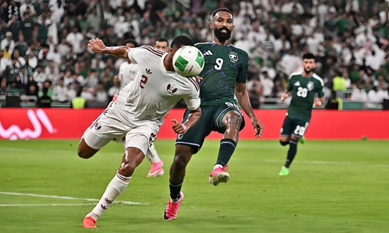 البريكان يشيد بالجماهير السعودية ويعدها باللقب الخليجي