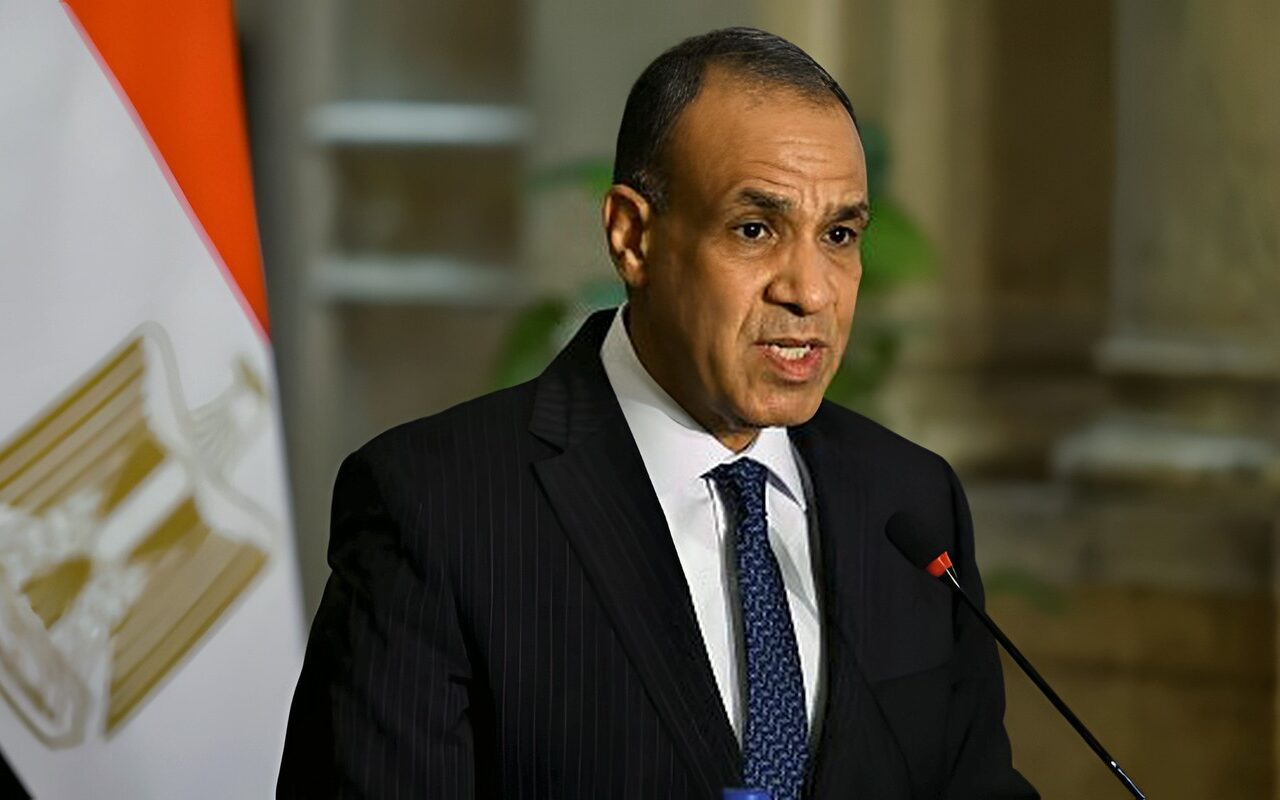 وزير الخارجية: لا شأن لمصر بما يجري داخل إثيوبيا.. وتصريحات أديس أبابا تستهدف الهروب من أزماتها الداخلية