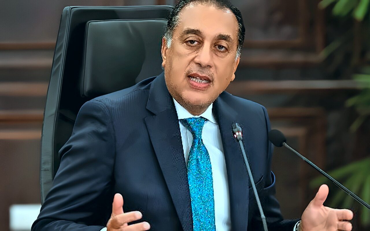 دراسة حزمة حوافز.. الحكومة: مستهدف الوصول إلى إنشاء ألف مدرسة تطبيقية في 2030