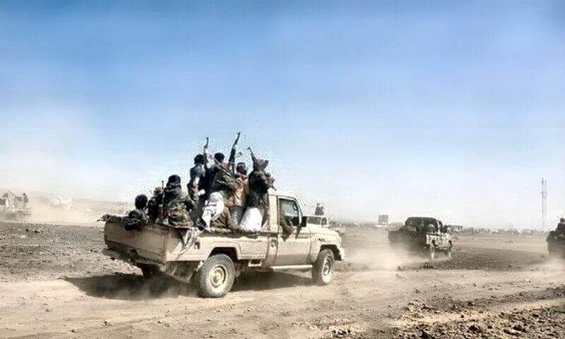 نائب رئيس التوجيه المعنوي بقيادة محور تعز: الحوثي يستخدم منشآت مدنية لأغراض عسكرية وتخزين الأسلحة