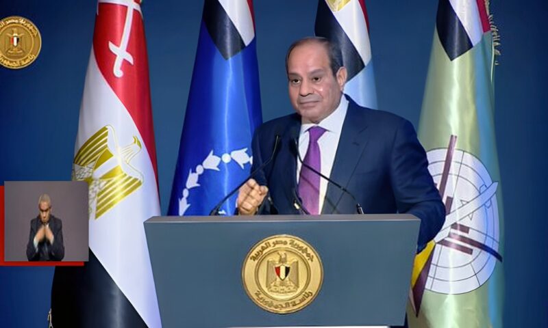 «خلوا بالكم من بلدكم».. الرئيس السيسي يوجه رسائل حاسمة حول استقرار الدولة وتحديات الداخل والمنطقة