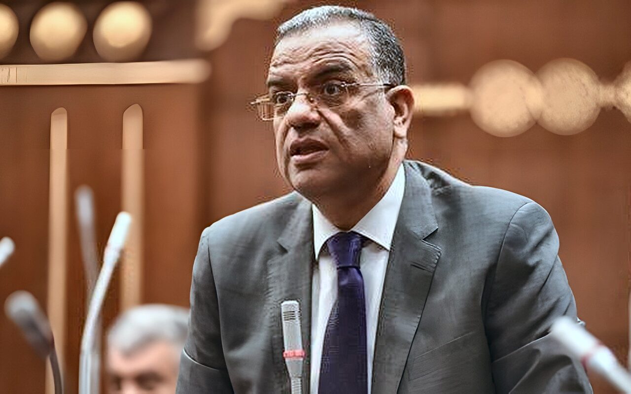 محمود مسلم: تصريح الرئيس السيسي بشأن الدستور يقطع الطريق أمام محاولات التشكيك