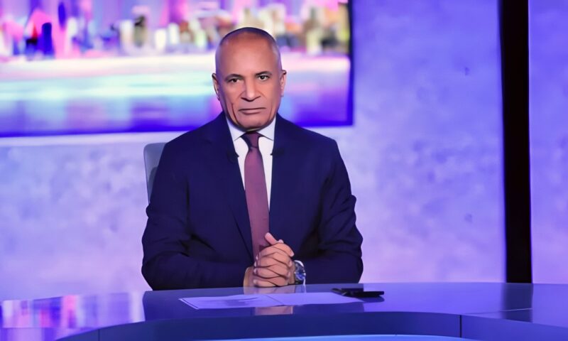 أحمد موسى: أسعار البترول بتزيد فى العالم والحكومة مشكورة بتثبته.. بس فى ناس بتصدر سواد