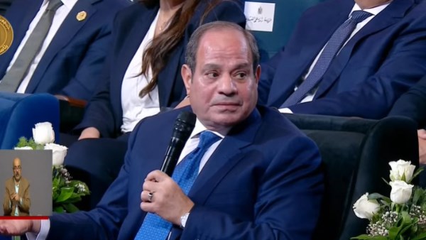 الرئيس السيسي يستذكر موقفًا للرئيس الأسبق مبارك بشأن وزير الكهرباء ماهر أباظة