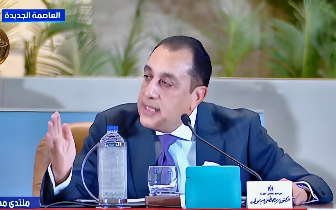 مدبولي: تكلفة المرحلة الأولى من حياة كريمة 450 مليار جنيه.. ونسبة تغطية القرى بالصرف الصحي تخطت الـ60%