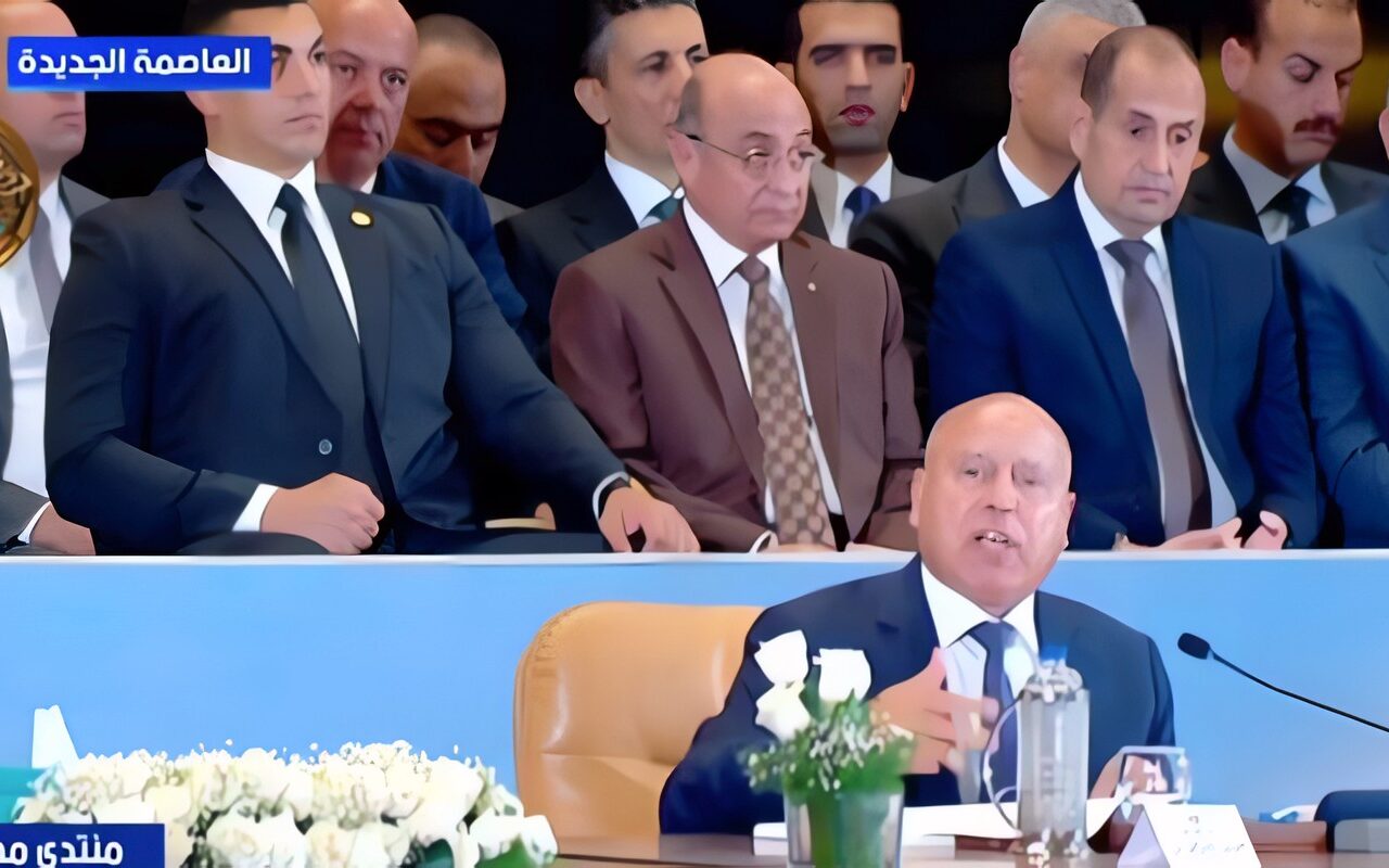 وزير النقل: مترو الإسكندرية يدخل الخدمة في أبريل المقبل.. ونستهدف رفع عدد الموانئ إلى 19 ميناء