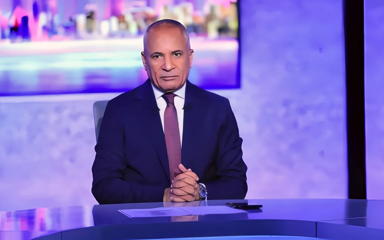 أحمد موسى: خلوا بالكم من اللي بيصدر ليكم السواد.. فيه دول عندها سواد حقيقي ومحدش بيتكلم