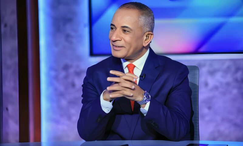 أحمد موسى: الموافقة على تفويض الرئيس السيسي لإرسال قوات دفاعية للسعودية تم بأغلبية برلمانية كاسحة