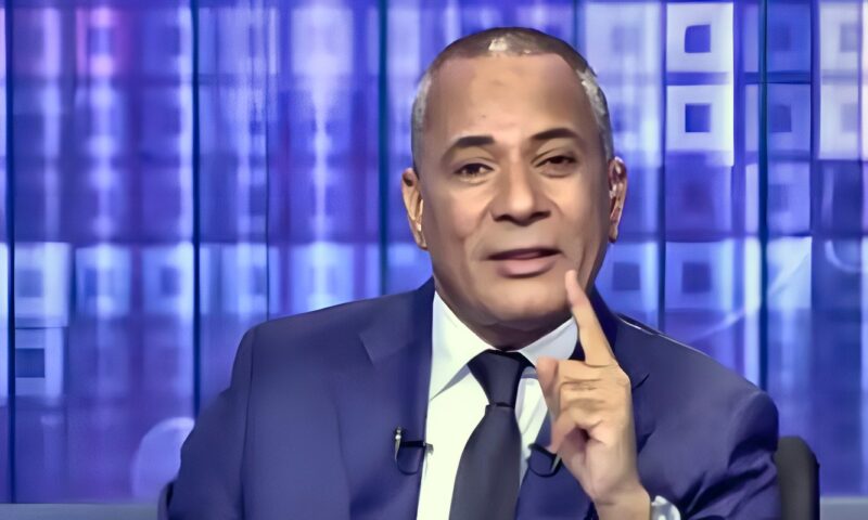 «إسرائيل عدو وهتفضل عدو»| أحمد موسى عن دهس مغنية كولومبية لعلم الاحتلال: المرة الجاية ولَّعي فيه