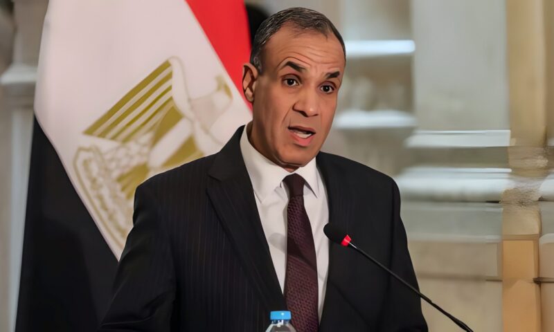 وزير الخارجية: 10 شركات روسية كبرى أبدت رغبة في توطين صناعتها في اقتصادية قناة السويس