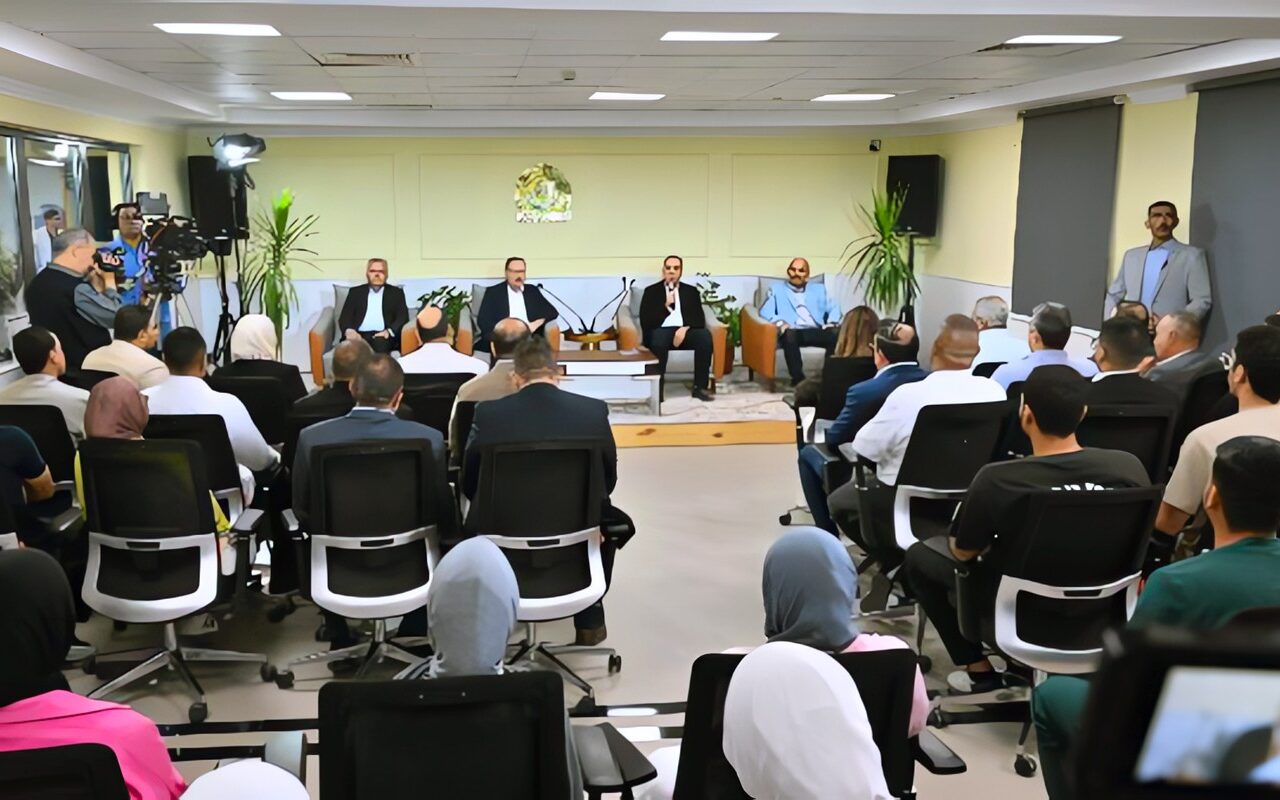 مدبولي: أهالي السويس تصدوا لمحاولات العدو اقتحام المدينة خلال حرب أكتوبر وأظهروا البسالة والمقاومة