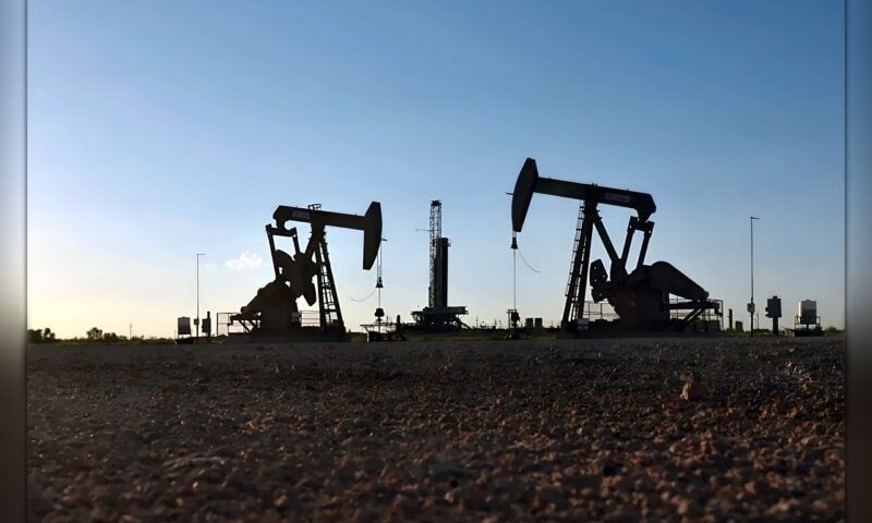 «كونوكو فيليبس» تتوقع ارتفاع الحد الأدنى لسعر النفط إلى 70 دولاراً للبرميل