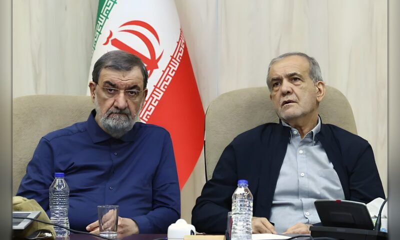 رضائي: إيران تمر بإحدى أصعب الفترات في تاريخها