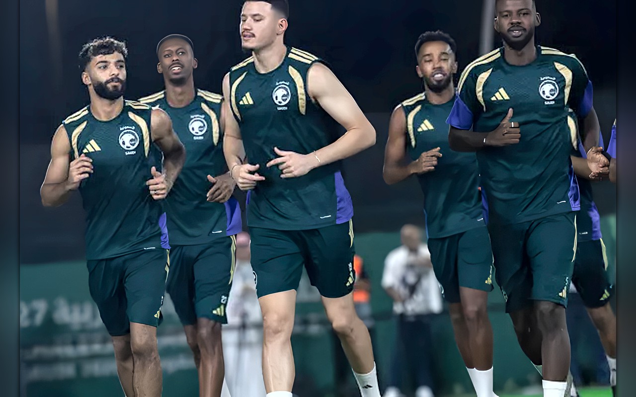 «الكرات الثابتة» تتصدر تدريبات الأخضر لنهائي كأس الخليج