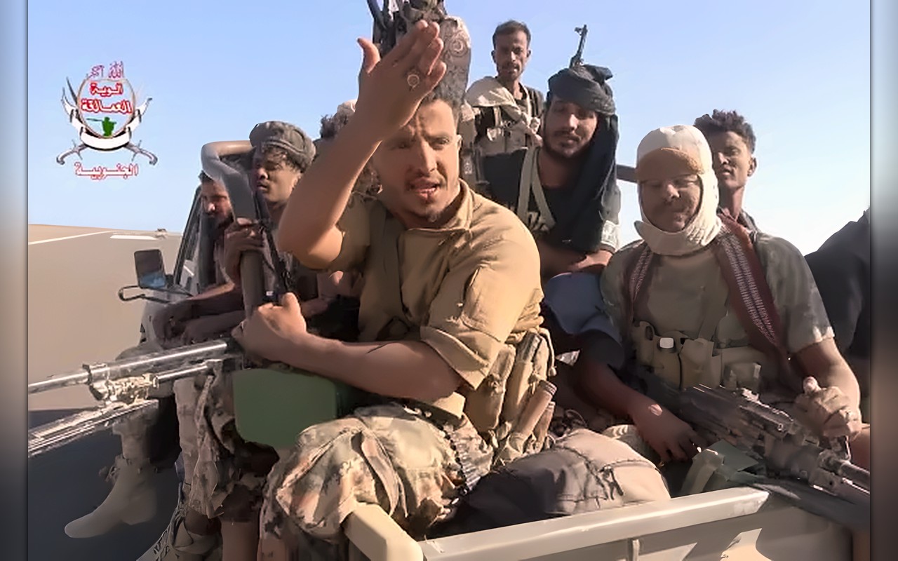 القوات اليمنية تعزز مكاسب عملية «فجر اليمن» في يومها الثاني