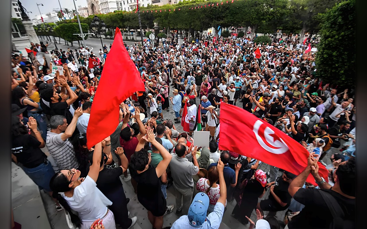 تونس: توسع قائمة المعارضين المضربين عن الطعام في السجن