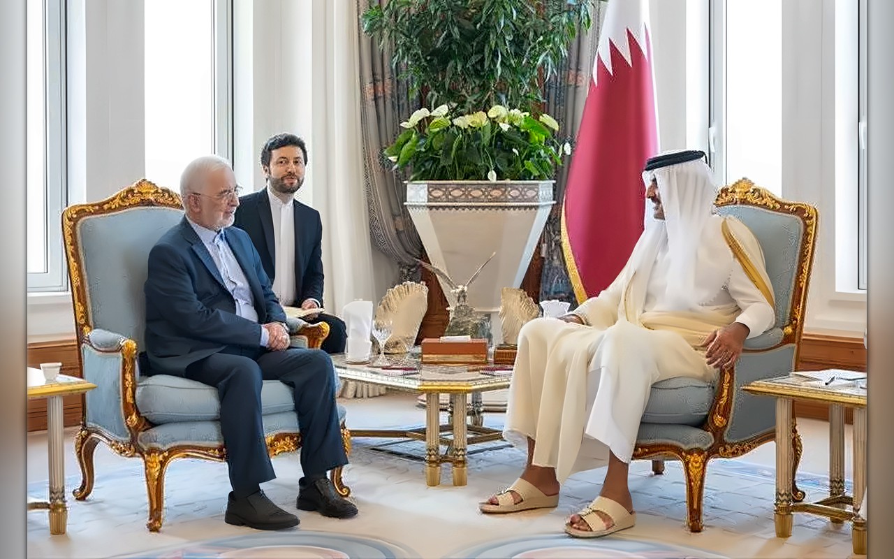 وزير الداخلية الإيراني يبحث في الدوحة ملف الطيارين المفقودين وجهود الوساطة