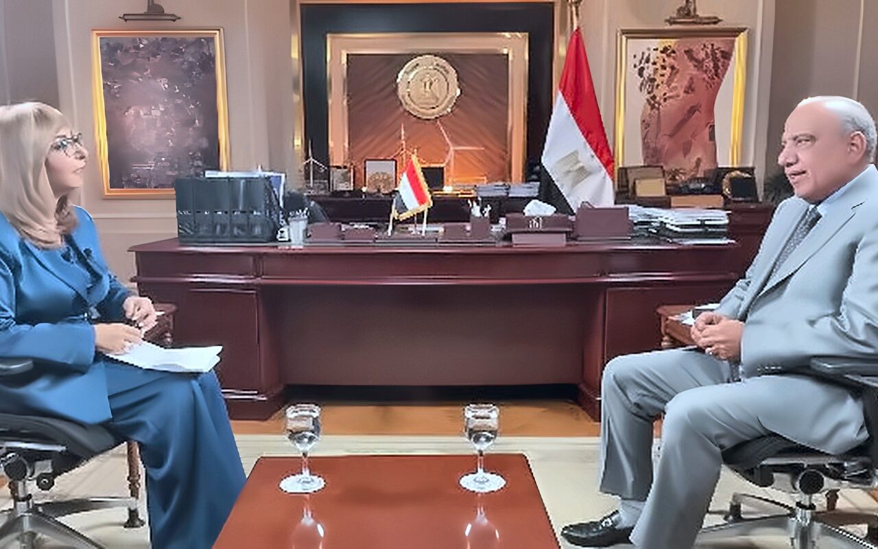وزير الكهرباء يكشف تفاصيل الدعم وشرائح الاستهلاك في أول حوار تلفزيوني مع لميس الحديدي