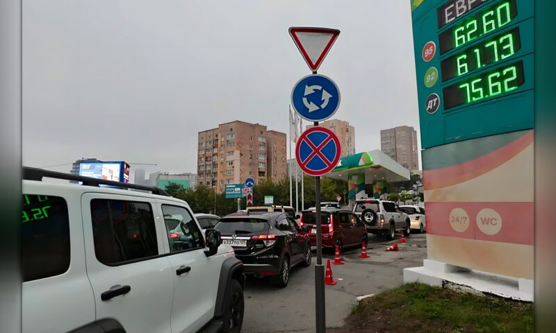 سيول: سنتحرك قانونياً إذا ثبت تصدير شحنات وقود لروسيا بشكل غير شرعي