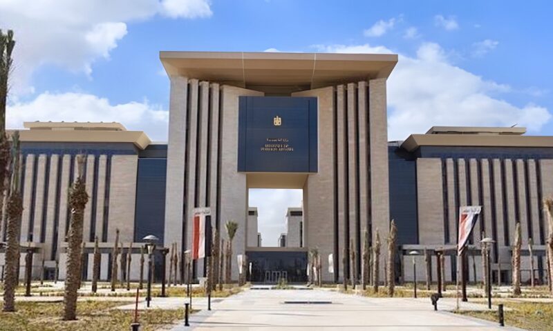 الخارجية تنعى عزة رمزي ضحية الهجوم على مطار الملك خالد بالرياض وتتحرك لنقل جثمانها إلى مصر