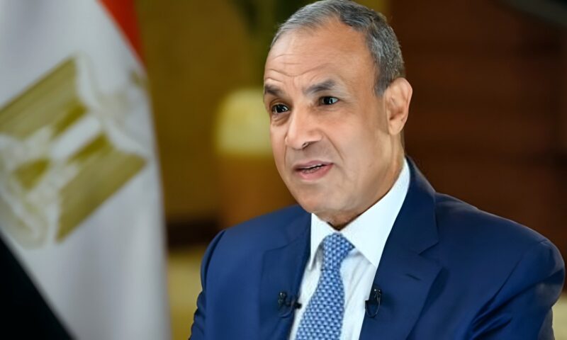 عبد العاطي يبحث مع وزير المالية السوري تعزيز التعاون الاقتصادي والمالي.. ويستعد لزيارة دمشق