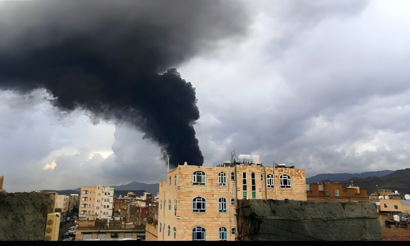 تقارير سعودية: بدء هجمات جوية على مواقع الحوثيين في صنعاء