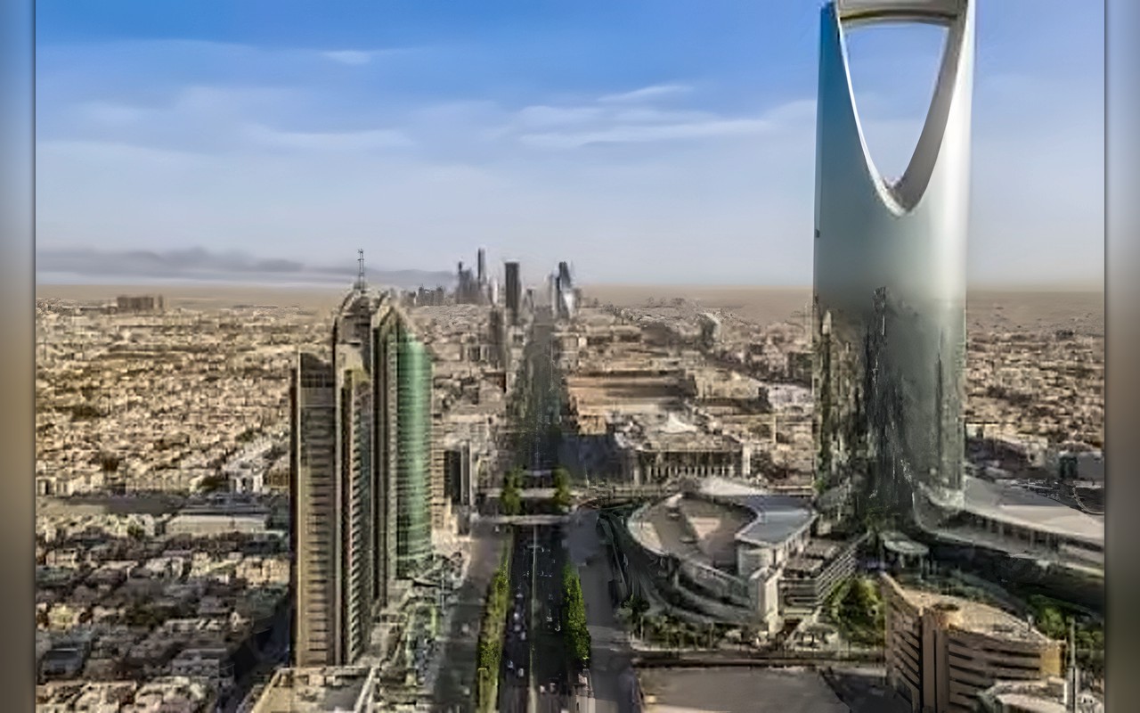 الهيئة العامة للطيران المدني: مقتل 3 في هجومين على مطار في الرياض