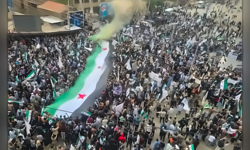 مظاهرات حاشدة في الحسكة تحت شعار «جمعة العلم السوري»