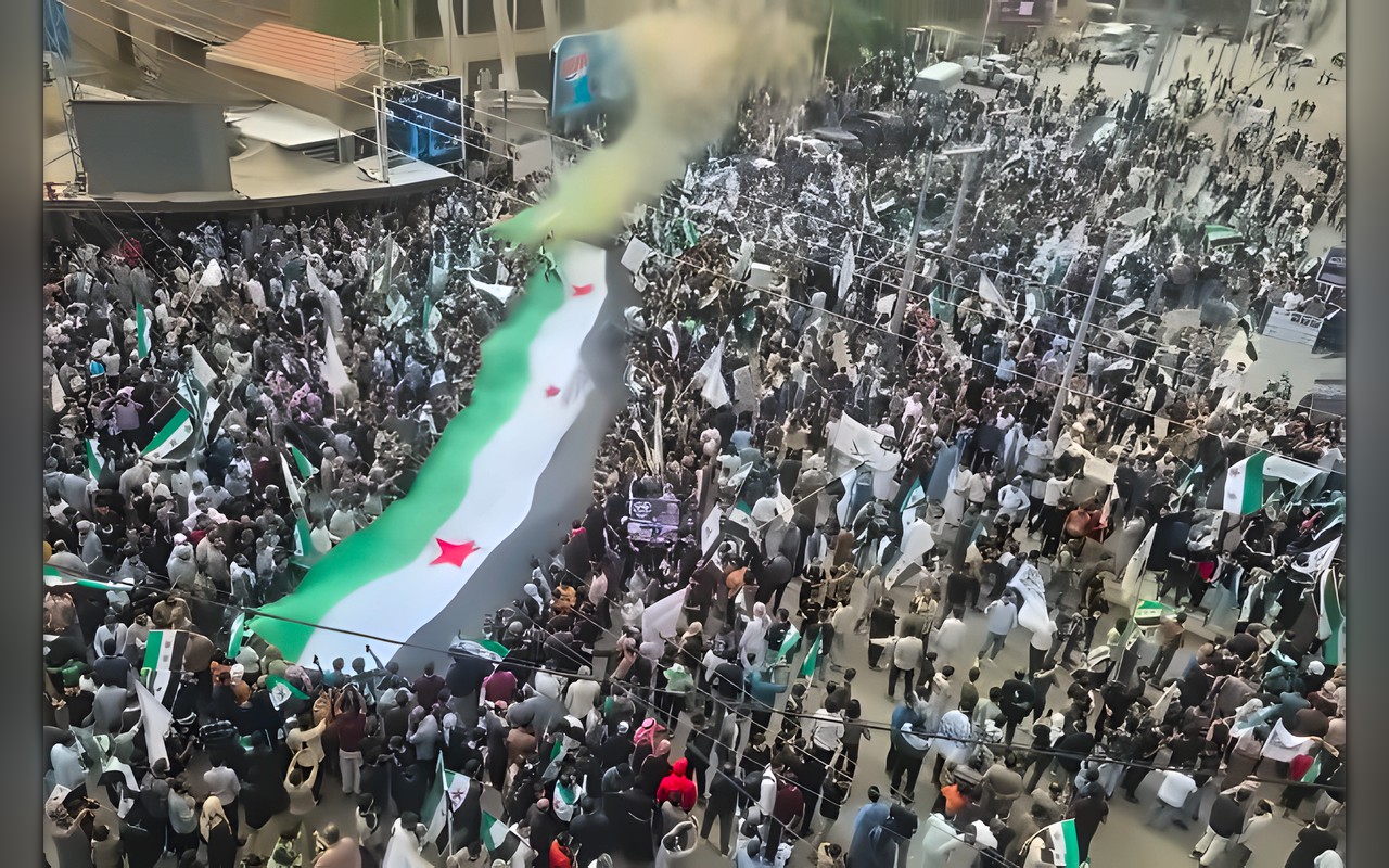 مظاهرات حاشدة في الحسكة تحت شعار «جمعة العلم السوري»