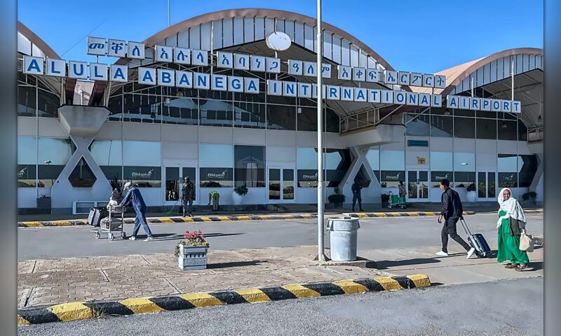 رئيس جهاز الاستخبارات الإثيوبي يصل في طائرة إلى ميكيلي مع استئناف الرحلات