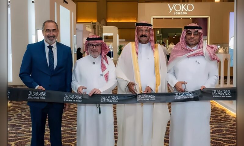 «جواهر العالم لوكس» يجمع أكثر من 200 دار للمجوهرات والساعات في الرياض