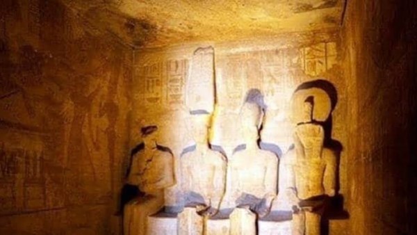 8 فرق فنية تشارك في مهرجان تعامد الشمس بأبو سمبل