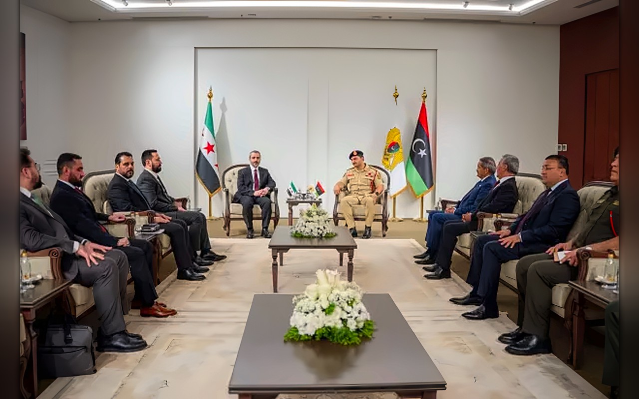 الشيباني في بنغازي ويلتقي صدام حفتر