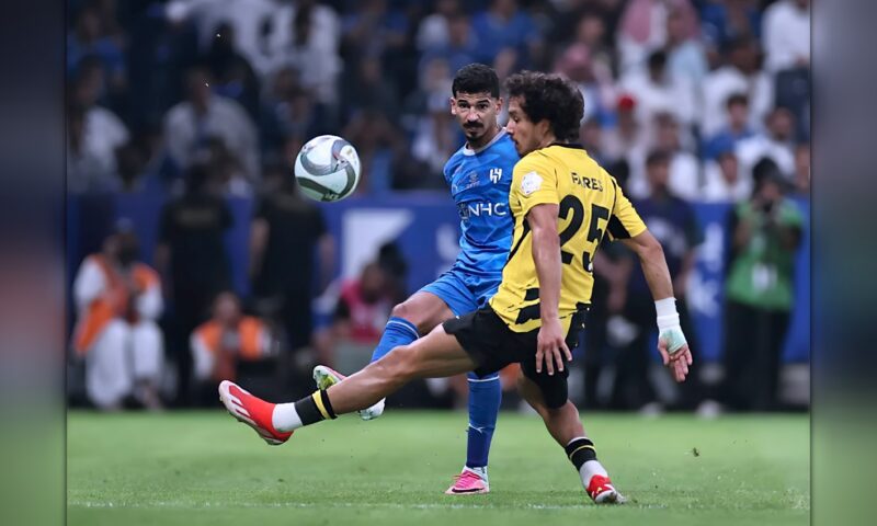 «خسارة الاتحاد الأولى»… مسؤولية مدرب أم أخطاء لاعبين؟
