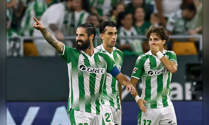 «لا ليغا»: إيسكو يضع ريال بيتيس ثالثاً أمام ريال مدريد