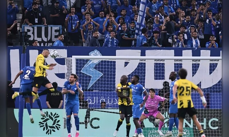 لماذا يخسر الهلال زخمه الهجومي بعد التقدم في النتيجة؟