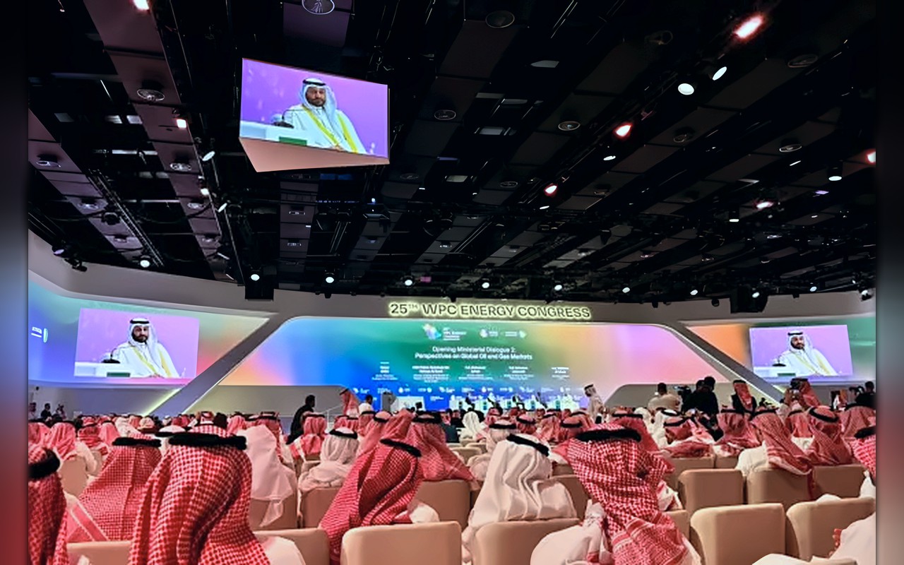 أمين عام «أوبك»: الطلب المؤجل يدفع نمو الطلب على النفط لـ1.7 مليون برميل يومياً في 2027