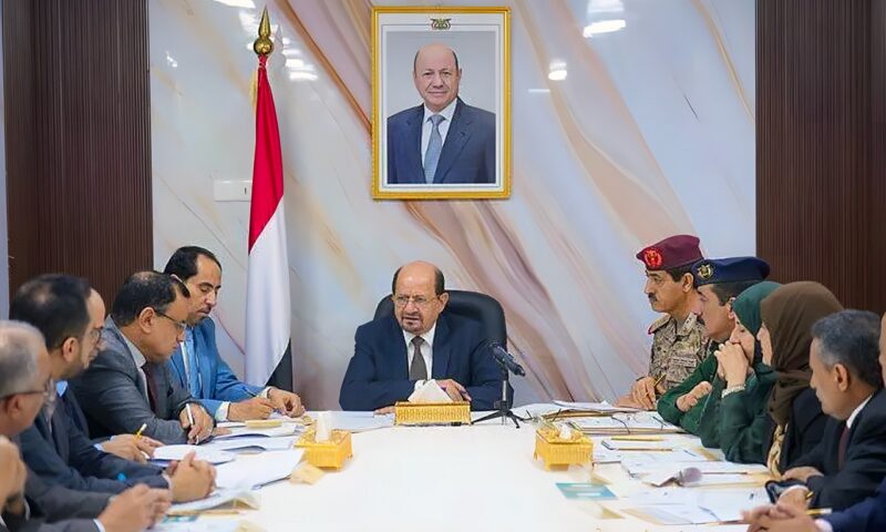 الحكومة اليمنية تحشد دعماً دولياً وإقليمياً لإنهاء التهديد الحوثي