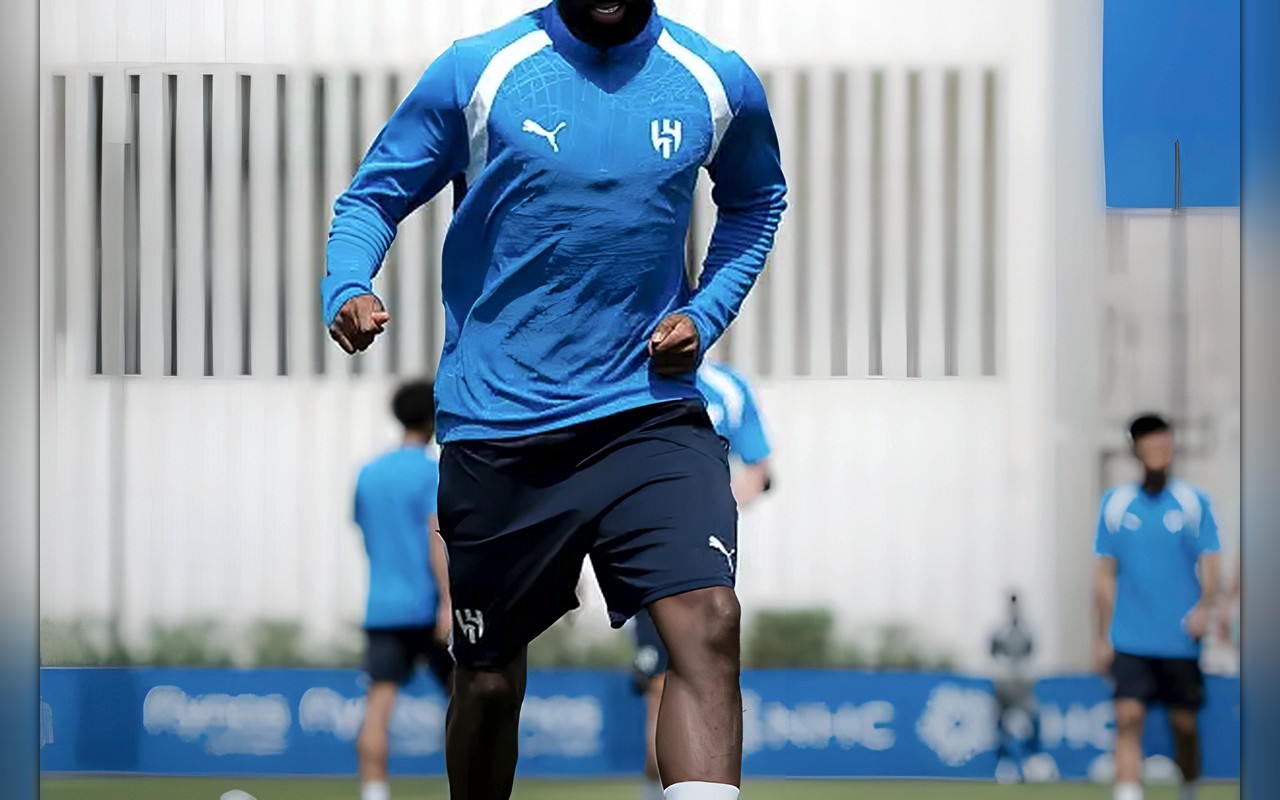 حمد اليامي يتعافى… ويشارك في جزء من تدريبات «الهلال»
