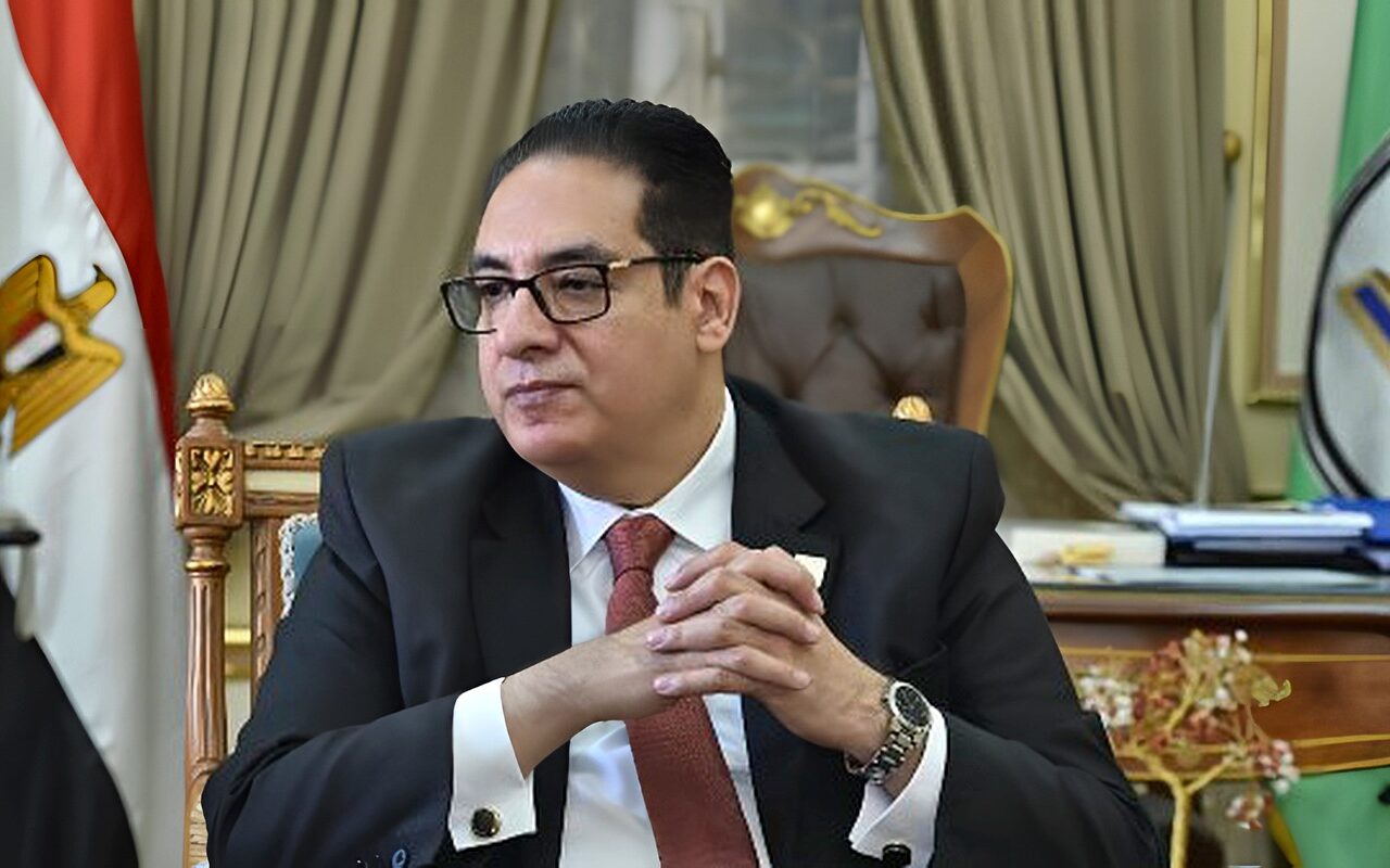 رئيس جامعة القاهرة عضوًا بمجلس إدارة الهيئة العامة للرقابة المالية