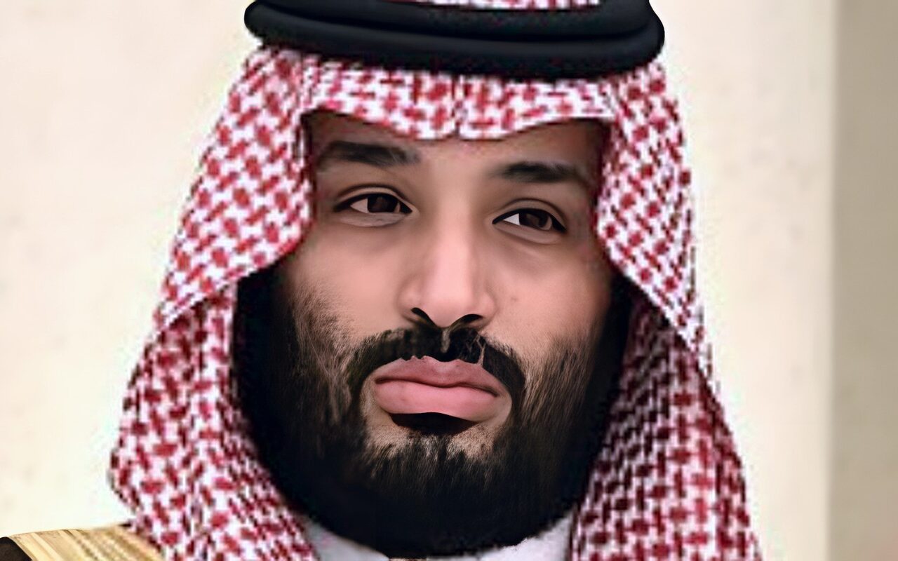 ولي العهد السعودي ورئيس وزراء العراق يؤكدان تعزيز التعاون الأمني ورفض استهداف المملكة