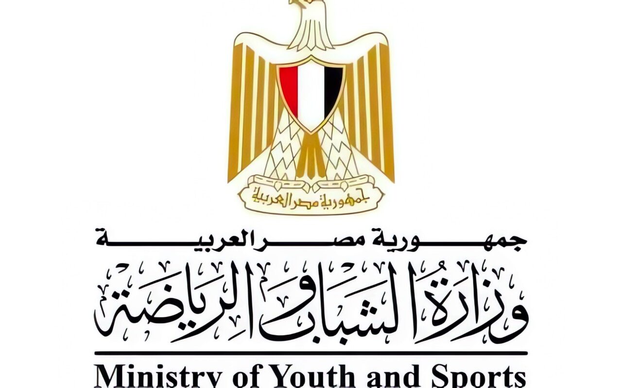 وزير  الرياضة يوجّه اللجنة الطبية بالوزارة بمتابعة حالة لاعب طنطا المصاب