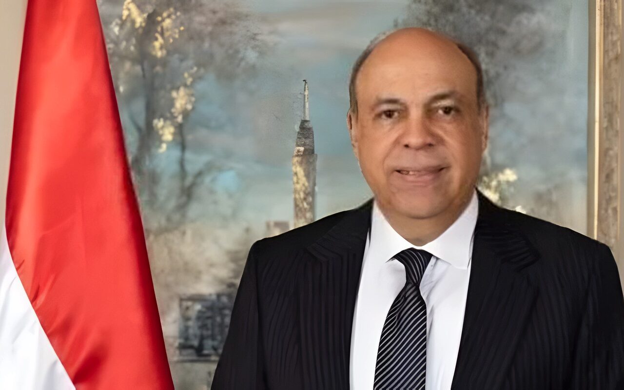 وزير الطيران: إنشاء مبنى الركاب 4 بمطار القاهرة بطاقة 40 مليون راكب سنويًا لتعزيز التنافسية
