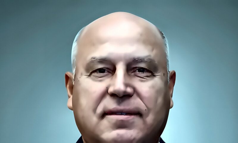 وزير النقل مهنئًا الرئيس السيسي بمناسبة ذكرى حرب أكتوبر: ستظل واحدة من أعظم صفحات التاريخ المصري
