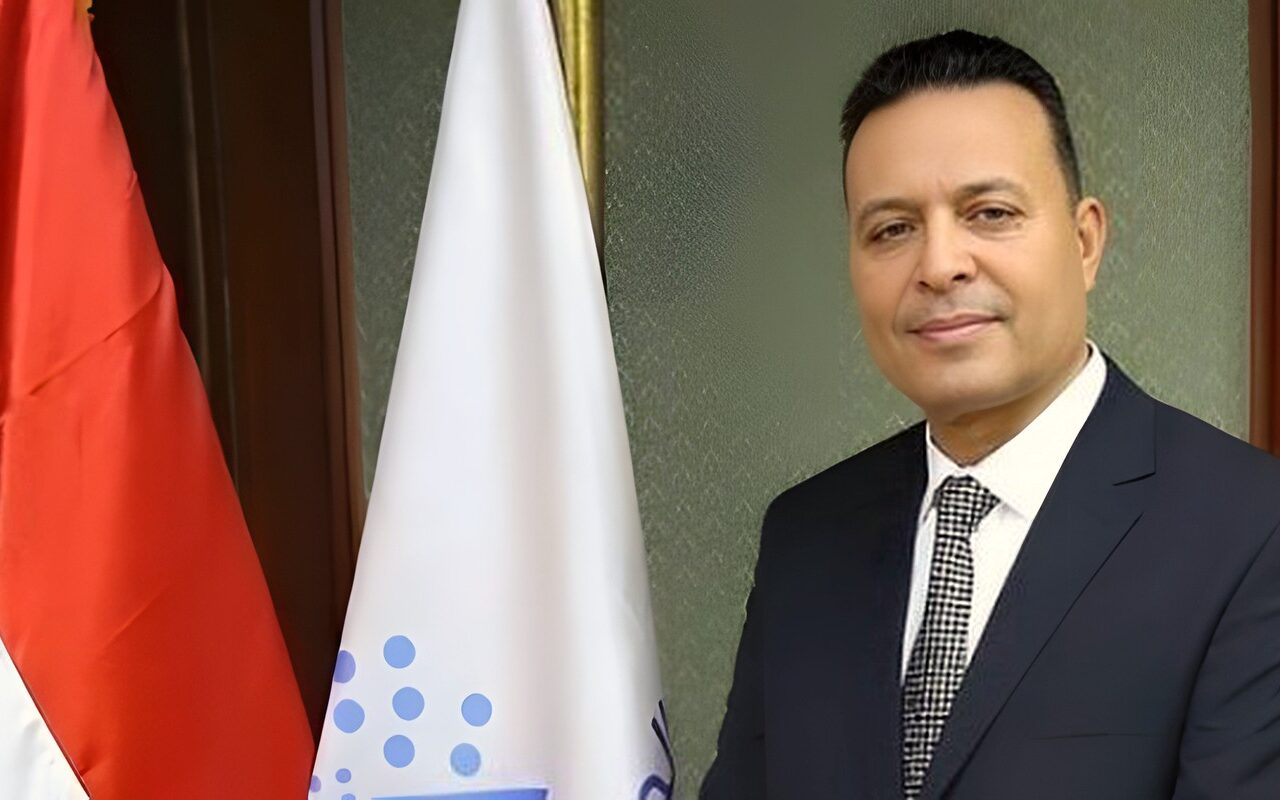 المركزي للإحصاء يهنئ الرئيس السيسي والقوات المسلحة بذكرى انتصارات أكتوبر