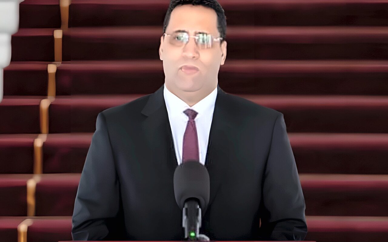 رئيس الوزراء الموريتاني يقدم استقالة حكومته