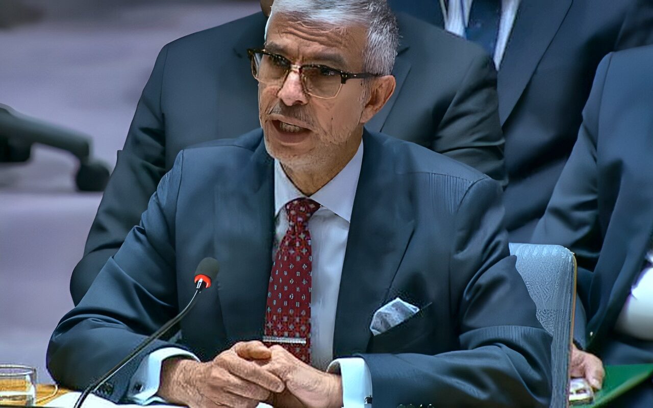السعودية تدعو مجلس الأمن للتحرك لمواجهة تهديدات التصعيد باليمن وحماية الملاحة بالبحر الأحمر وباب المندب