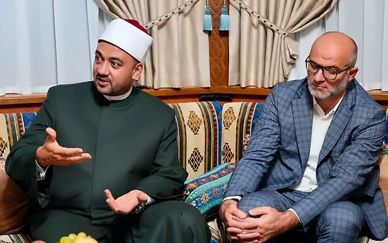 أمين المجلس الأعلى للشئون الإسلامية يزور مفتي داغستان بروسيا الاتحادية