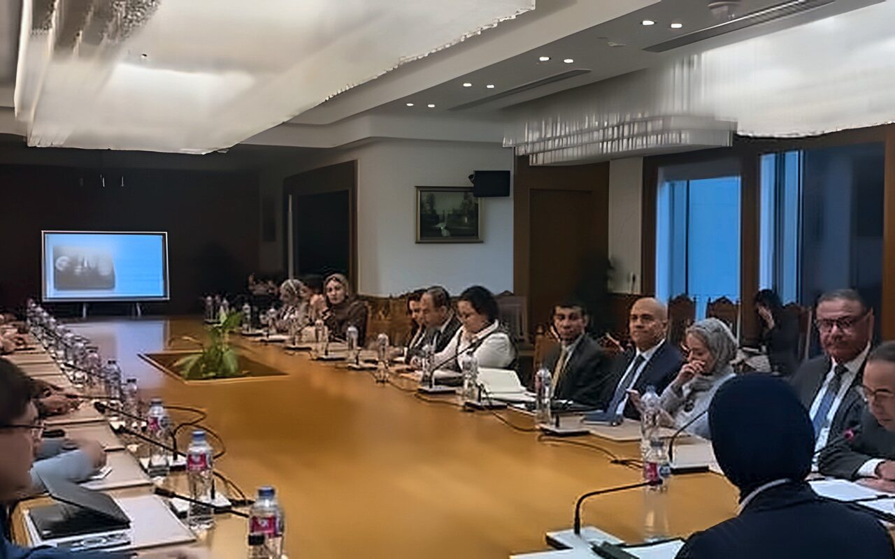 نائب وزير الخارجية تعقد اجتماعاً تنسيقيا لتطوير أنشطة مبادرة “شباب بلد”