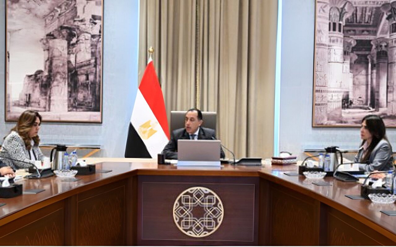 مدبولي يستعرض محاور جلسة التنمية الحضرية والعمرانية المستدامة بـ منتدى مصر